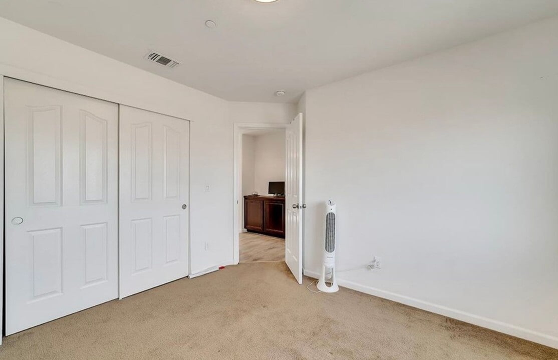 13721 Santa Lucia Dr in Santa Nella, CA - Building Photo