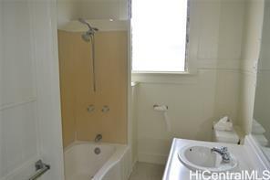 843 Kapahulu Ave in Honolulu, HI - Building Photo - Building Photo