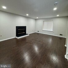 47 Geraldine Rd in East Windsor, NJ - Building Photo - Building Photo