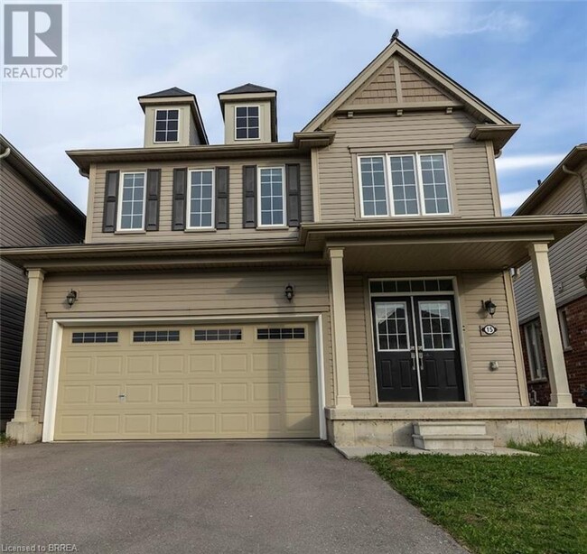 property at 15 Munro Cir