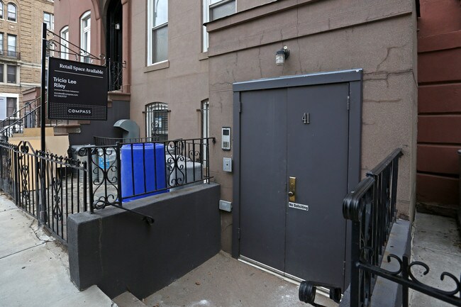 41 Putnam Ave in Brooklyn, NY - Building Photo - Building Photo