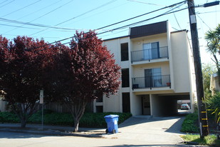 2229 McGee Ave Apartamentos