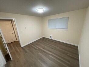 10334 NE 189th St, Unit 10334 in Bothell, WA - Foto de edificio - Building Photo