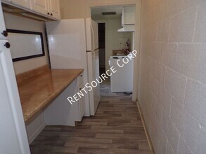 238 E Williams St in Barstow, CA - Building Photo - Building Photo