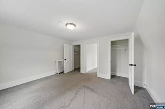 9 Vincent Pl in Montclair, NJ - Building Photo - Building Photo