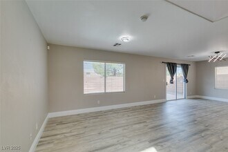 3792 Autumn King Ave in Henderson, NV - Building Photo - Building Photo