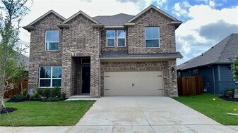 1709 Sparrow St in Denton, TX - Building Photo