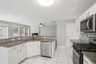 3289 Saville St SW in Atlanta, GA - Building Photo - Building Photo