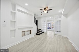 3241 N Etting St in Philadelphia, PA - Building Photo