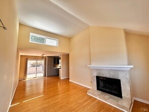 13 Madrid Ct in Novato, CA - Building Photo - Building Photo