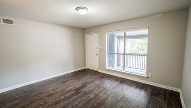 Huntington at Stonefield in Houston, TX - Building Photo - Building Photo