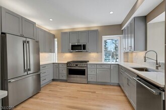 49 Park Ave in Madison, NJ - Building Photo - Building Photo