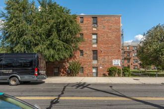 1001 E 108th St in Brooklyn, NY - Building Photo - Building Photo