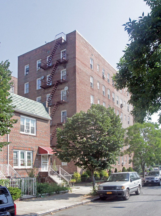 4149 Kings Hwy in Brooklyn, NY - Building Photo - Building Photo