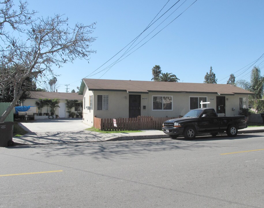 9848 Rio Hondo Pky in El Monte, CA - Building Photo