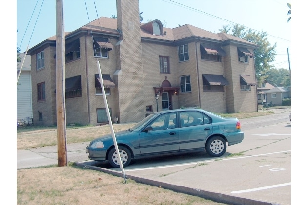 2621 N Harrison St in Davenport, IA - Foto de edificio