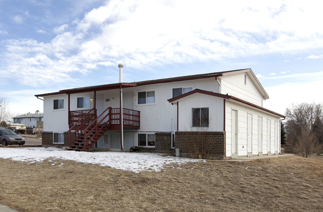 6715 Pahokee Ct in Colorado Springs, CO - Foto de edificio