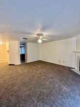 4414 Stratfordshire Ct in Tallahassee, FL - Building Photo - Building Photo