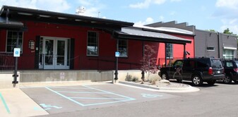 524 E North St, Unit 524 E. North St in Kalamazoo, MI - Building Photo