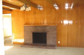 868 Charles Ave S in Salem, OR - Building Photo - Building Photo