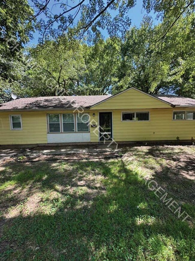 property at 11305 Corrington Ave