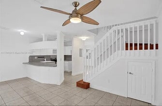 7732 SW 94th Terrace in Miami, FL - Building Photo - Building Photo