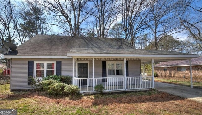 property at 125 Morgan Dr NW