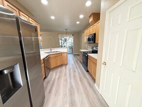 1983 SW 19th Terrace in Gresham, OR - Building Photo - Building Photo