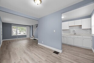 1208 E 26th Ave in Columbus, OH - Building Photo