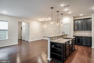720 Sun Valley Ct in Chester Springs, PA - Building Photo - Building Photo