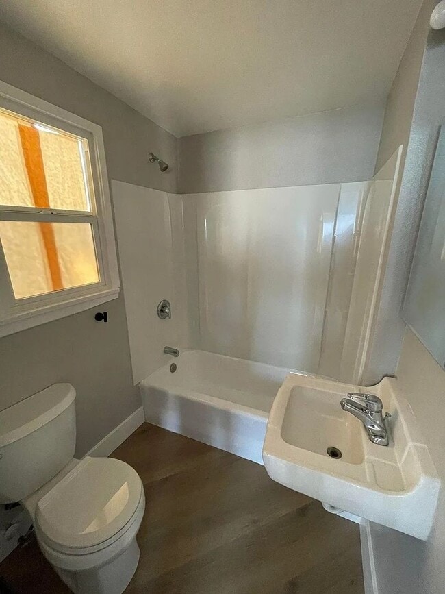 1032 California St in Calimesa, CA - Building Photo - Building Photo