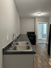 443 Greenwood Ave-Unit -2 in Clarksville, TN - Building Photo - Building Photo