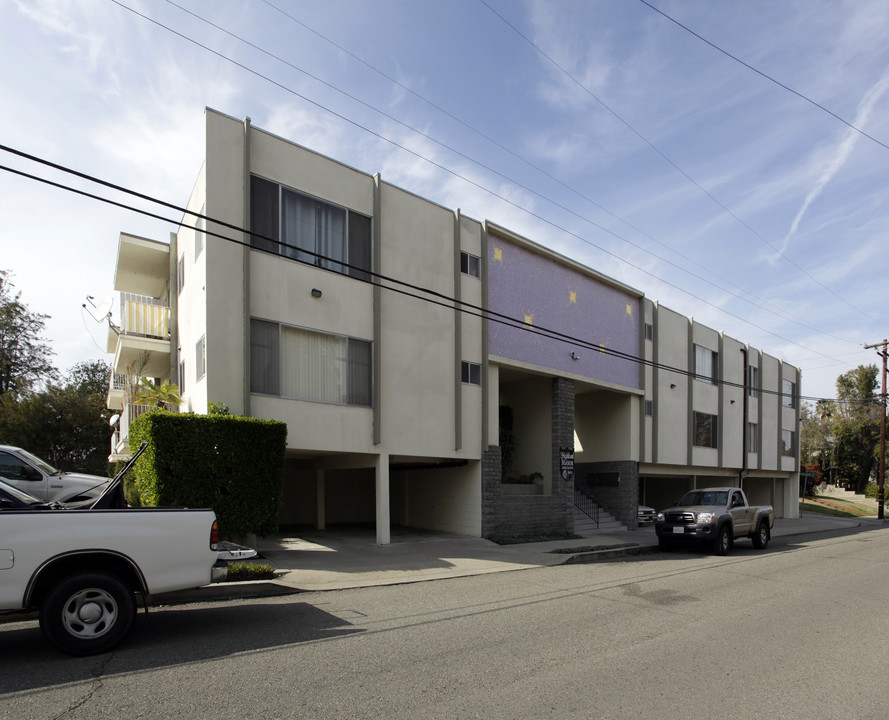 Highland Manor Apartments in San Diego, CA - Building Photo