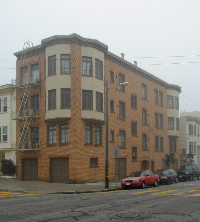 2311 Cabrillo St in San Francisco, CA - Building Photo - Building Photo