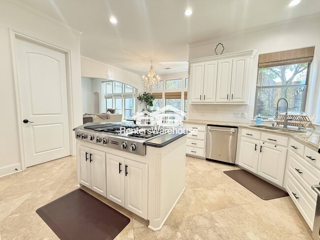 1007 Drake Dr in Euless, TX - Building Photo - Building Photo