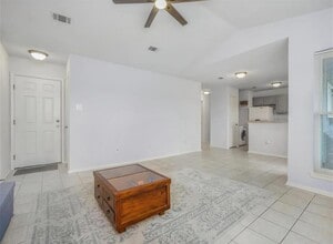 9009 Richmond Ave. in Houston, TX - Building Photo - Building Photo