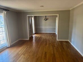 1833 Greensprings Ln in Memphis, TN - Building Photo - Building Photo