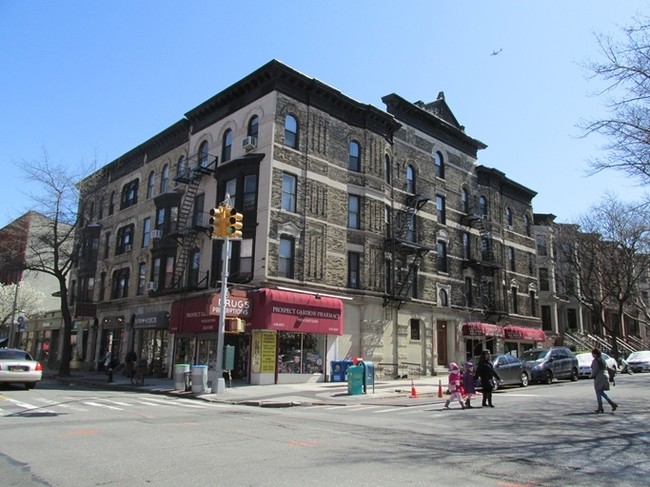 857-861 Union St in Brooklyn, NY - Building Photo - Building Photo