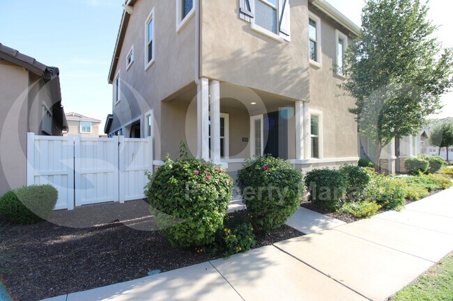 3802 East Stiles Lane in Gilbert, AZ - Building Photo - Building Photo