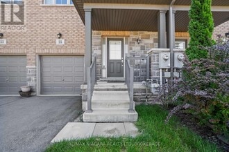 55 Sunset Way in Thorold, ON - Building Photo - Building Photo