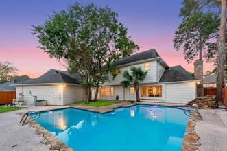 15807 Crystal Brook Dr in Houston, TX - Building Photo - Building Photo