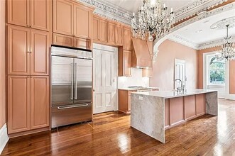 632 Esplanade Ave in New Orleans, LA - Building Photo - Building Photo