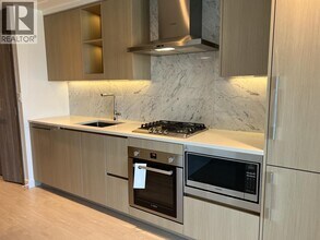 4720 Lougheed Hwy. in Burnaby, BC - Building Photo - Building Photo