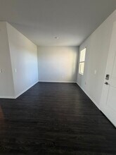 915 NE 19th St in Cape Coral, FL - Building Photo - Building Photo