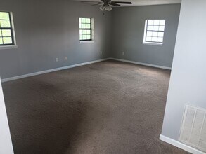 160 Easy St in Newport, TN - Building Photo - Building Photo