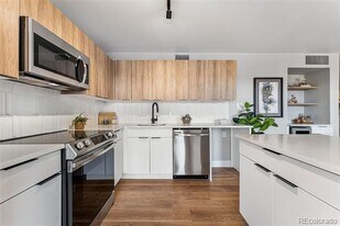 1330 N Gaylord St in Denver, CO - Building Photo