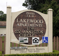 Lakewood Apartments in Lake City, FL - Building Photo - Building Photo