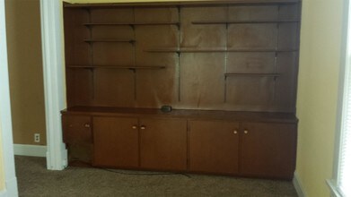 331 S 18th St in Terre Haute, IN - Building Photo - Building Photo