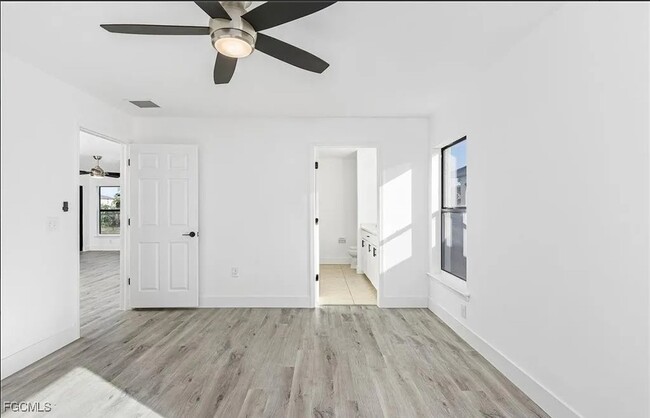 property at 306 Shadow Lakes Dr