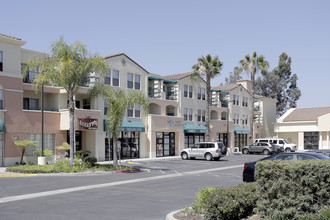 Montebello Senior Villas in Montebello, CA - Foto de edificio - Building Photo